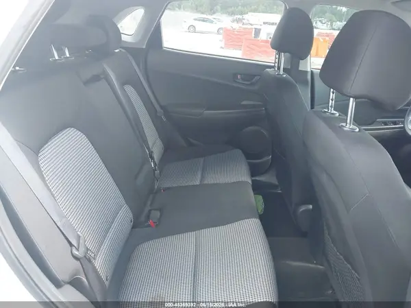 KM8K22AA6KU386453 2019 HYUNDAI KONA - Image 8
