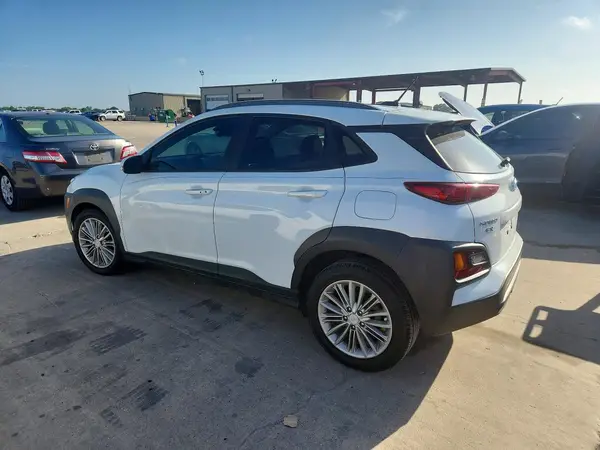KM8K22AA6LU396370 2020 HYUNDAI KONA - Image 2