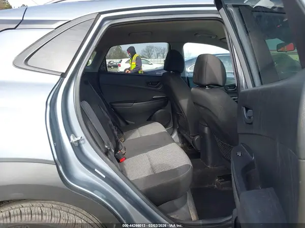 KM8K22AA6LU558918 2020 HYUNDAI KONA - Image 8