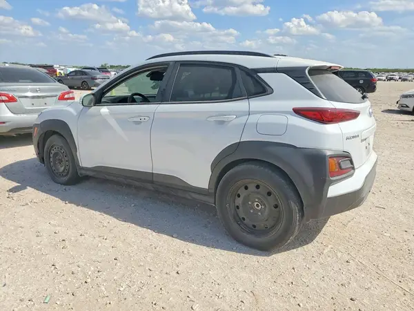KM8K22AA6LU566176 2020 HYUNDAI KONA - Image 2