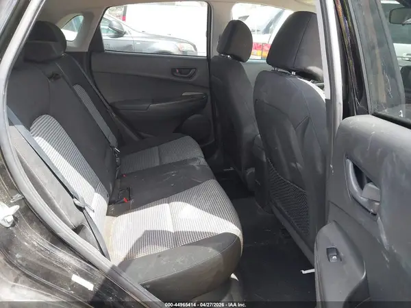KM8K22AA6MU608556 2021 HYUNDAI KONA - Image 8