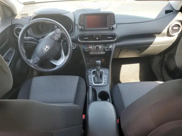 KM8K22AA6MU629505 2021 HYUNDAI KONA - Image 8
