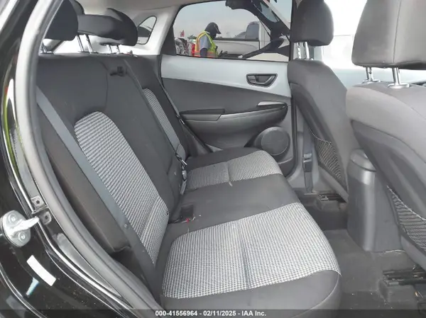 KM8K22AA6MU703618 2021 HYUNDAI KONA - Image 8