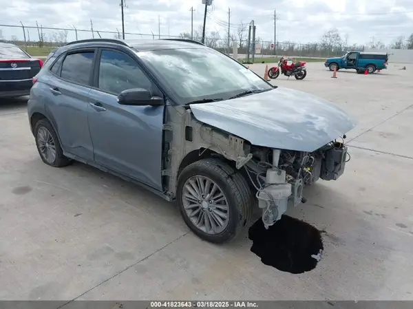 KM8K22AA7JU107493 2018 HYUNDAI KONA - Image 1