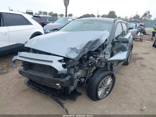 KM8K22AA7JU118123 2018 HYUNDAI KONA - Image 2