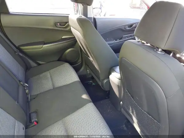 KM8K22AA7JU120020 2018 HYUNDAI KONA - Image 8