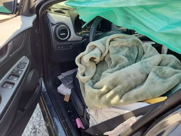 KM8K22AA7JU132619 2018 HYUNDAI KONA - Image 8