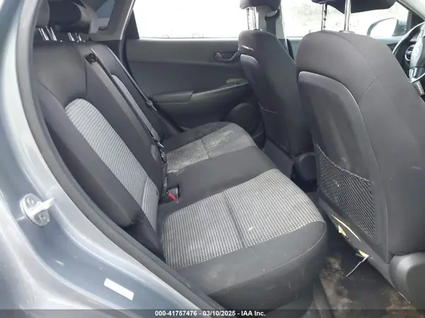 KM8K22AA7JU133589 2018 HYUNDAI KONA - Image 8