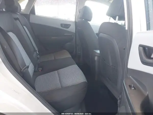 KM8K22AA7KU273871 2019 HYUNDAI KONA - Image 8