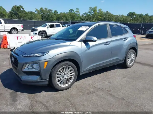 KM8K22AA7LU485641 2020 HYUNDAI KONA - Image 2