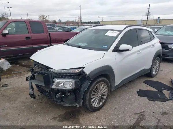 KM8K22AA7LU572696 2020 HYUNDAI KONA - Image 2