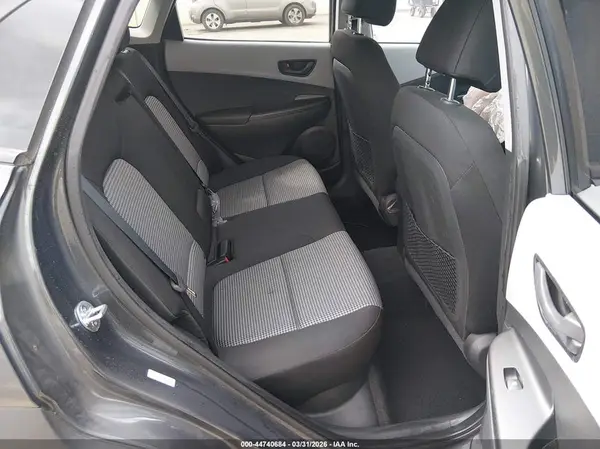 KM8K22AA7MU615029 2021 HYUNDAI KONA - Image 8