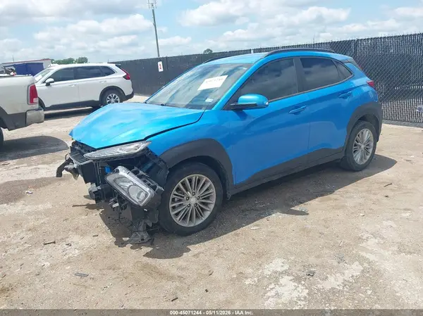 KM8K22AA7MU638360 2021 HYUNDAI KONA - Image 2