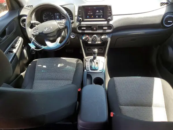 KM8K22AA8JU066548 2018 HYUNDAI KONA - Image 8