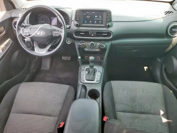 KM8K22AA8JU085715 2018 HYUNDAI KONA - Image 8