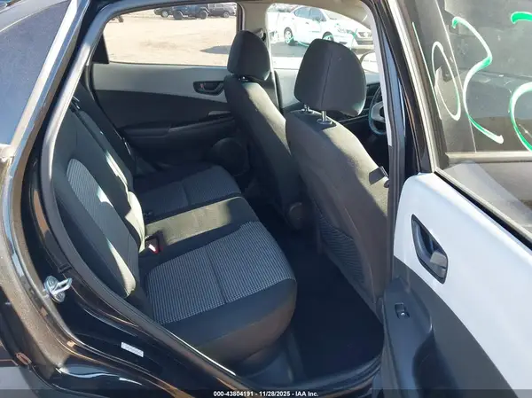 KM8K22AA8KU228406 2019 HYUNDAI KONA - Image 8