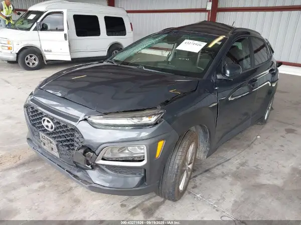 KM8K22AA8LU413265 2020 HYUNDAI KONA - Image 2