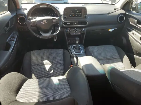 KM8K22AA8LU555891 2020 HYUNDAI KONA - Image 8