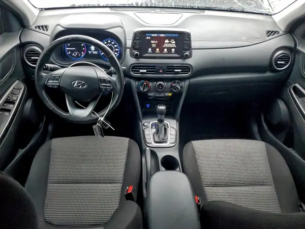 KM8K22AA8MU598922 2021 HYUNDAI KONA - Image 8