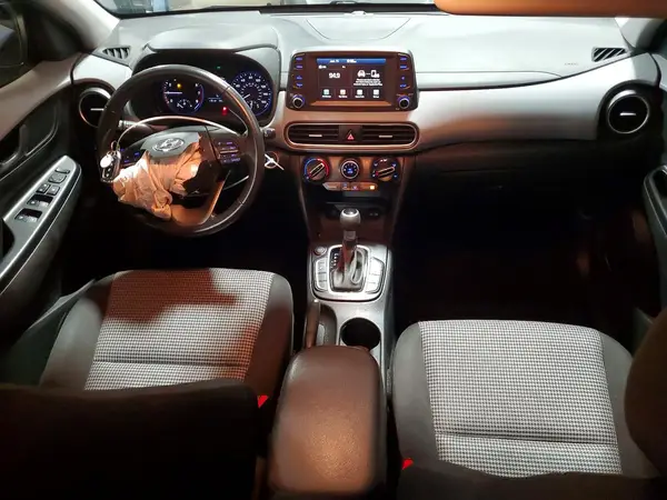 KM8K22AA8MU600538 2021 HYUNDAI KONA - Image 8