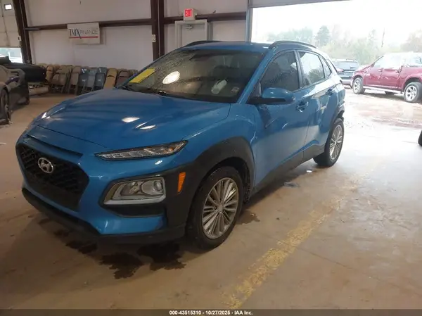 KM8K22AA8MU616741 2021 HYUNDAI KONA - Image 2