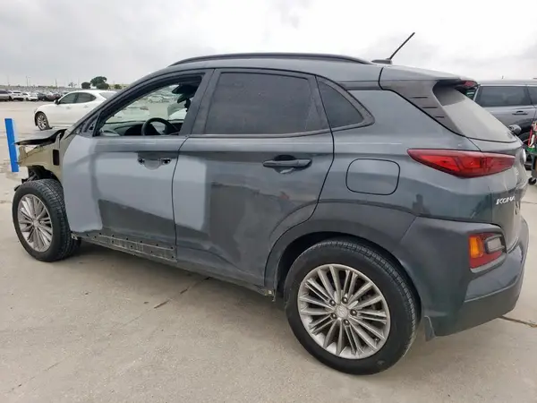 KM8K22AA8MU617792 2021 HYUNDAI KONA - Image 2