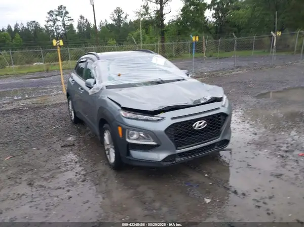 KM8K22AA8MU619395 2021 HYUNDAI KONA - Image 1