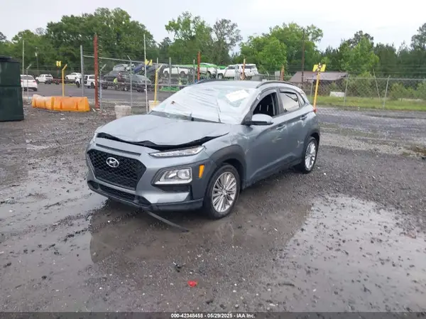 KM8K22AA8MU619395 2021 HYUNDAI KONA - Image 2