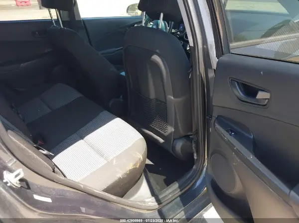 KM8K22AA8MU626802 2021 HYUNDAI KONA - Image 8