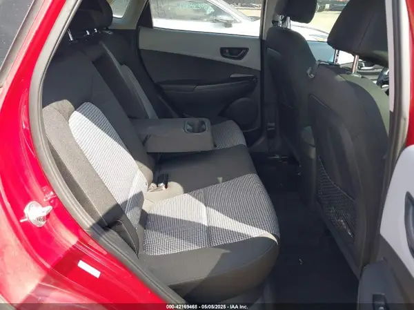 KM8K22AA8MU648394 2021 HYUNDAI KONA - Image 8