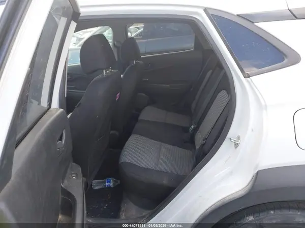 KM8K22AA8MU692394 2021 HYUNDAI KONA - Image 8