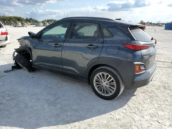 KM8K22AA8MU721831 2021 HYUNDAI KONA - Image 2