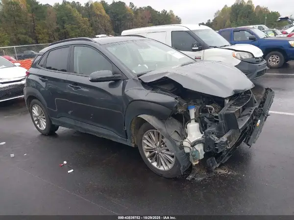 KM8K22AA8MU738922 2021 HYUNDAI KONA - Image 1