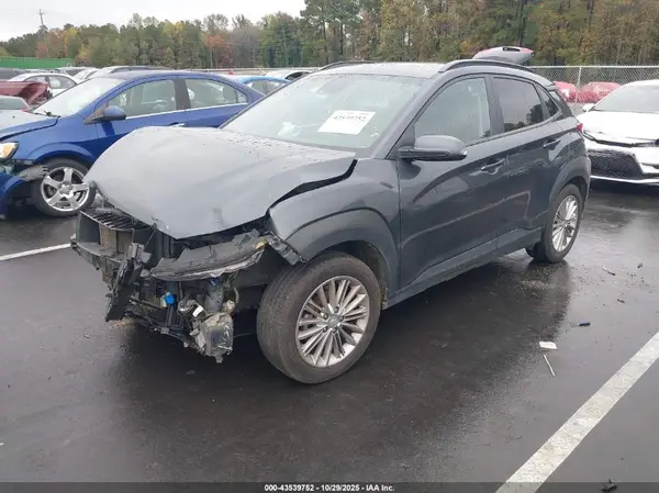 KM8K22AA8MU738922 2021 HYUNDAI KONA - Image 2