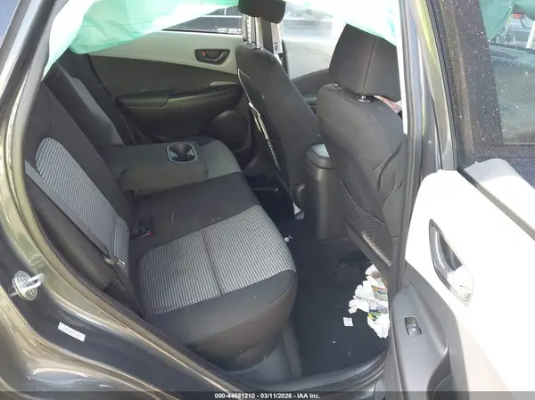KM8K22AA8MU740282 2021 HYUNDAI KONA - Image 8