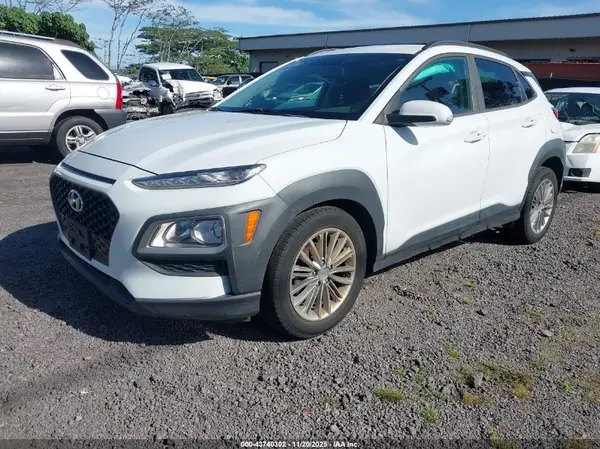 KM8K22AA9JU069720 2018 HYUNDAI KONA - Image 2