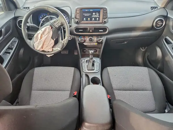 KM8K22AA9JU085707 2018 HYUNDAI KONA - Image 8