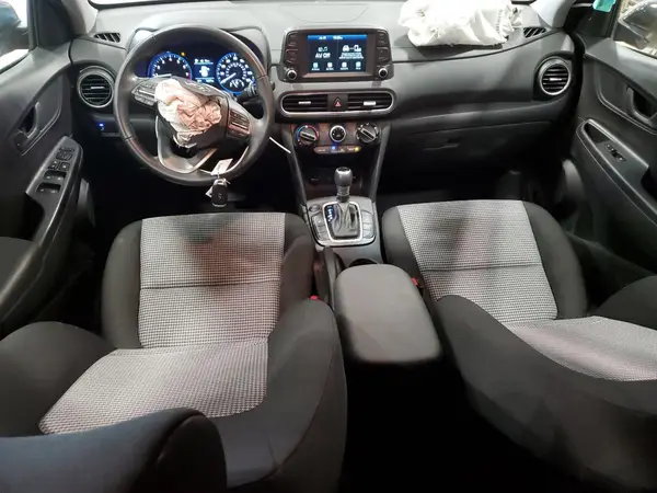 KM8K22AA9JU088381 2018 HYUNDAI KONA - Image 8