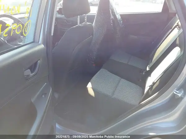 KM8K22AA9JU095198 2018 HYUNDAI KONA - Image 8