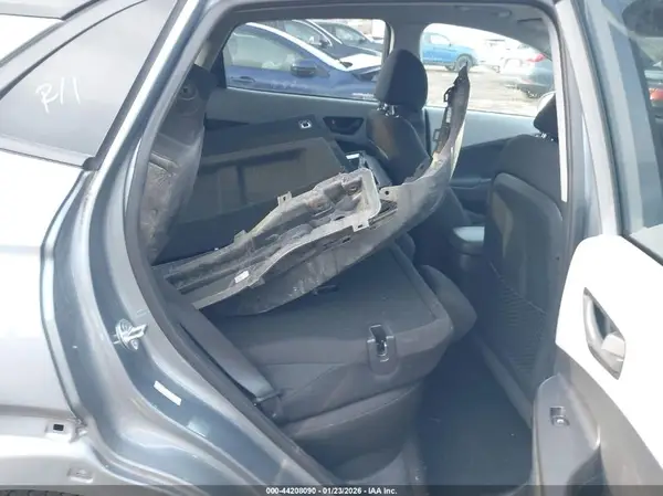 KM8K22AA9JU146019 2018 HYUNDAI KONA - Image 8