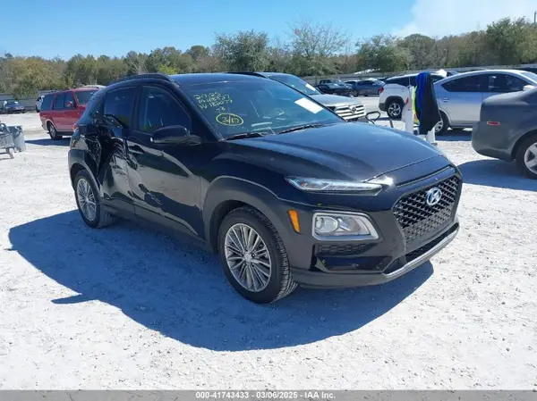 KM8K22AA9JU182079 2018 HYUNDAI KONA - Image 1