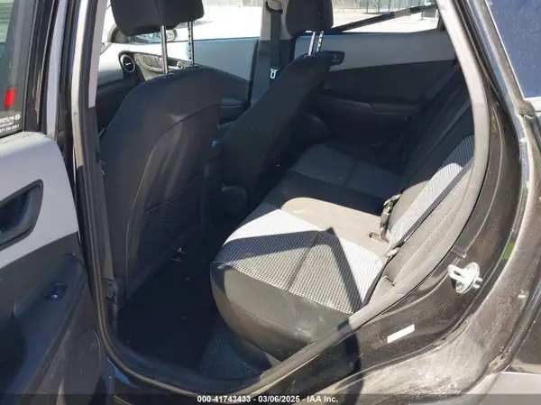 KM8K22AA9JU182079 2018 HYUNDAI KONA - Image 8