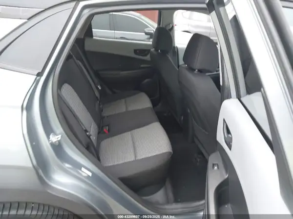 KM8K22AA9KU330507 2019 HYUNDAI KONA - Image 8