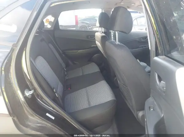 KM8K22AA9KU382719 2019 HYUNDAI KONA - Image 8