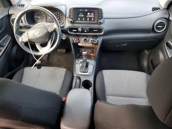 KM8K22AA9LU404414 2020 HYUNDAI KONA - Image 8