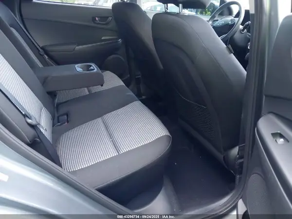KM8K22AA9LU412450 2020 HYUNDAI KONA - Image 8