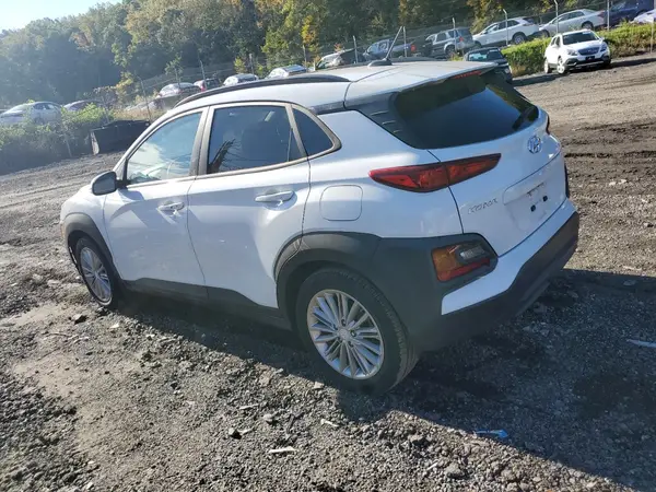 KM8K22AA9LU437588 2020 HYUNDAI KONA - Image 2