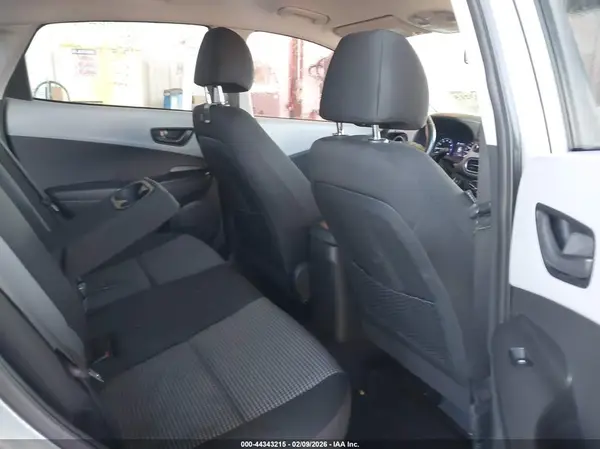 KM8K22AA9LU477489 2020 HYUNDAI KONA - Image 8