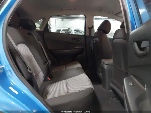 KM8K22AA9MU613203 2021 HYUNDAI KONA - Image 8