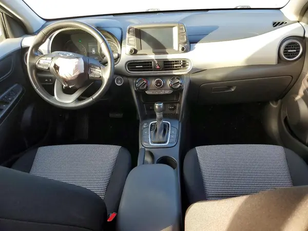 KM8K22AA9MU696907 2021 HYUNDAI KONA - Image 8